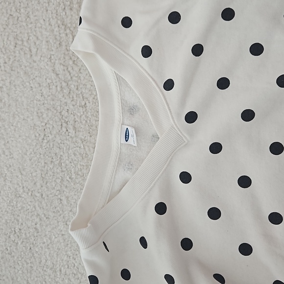 Old Navy Black and White Polka Dot Crewneck Sweatshirt - Picture 3 of 5
